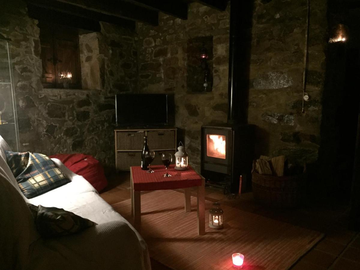 Casa Em Xisto Na Serra Da Lousa, Gondramaz Bagian luar foto