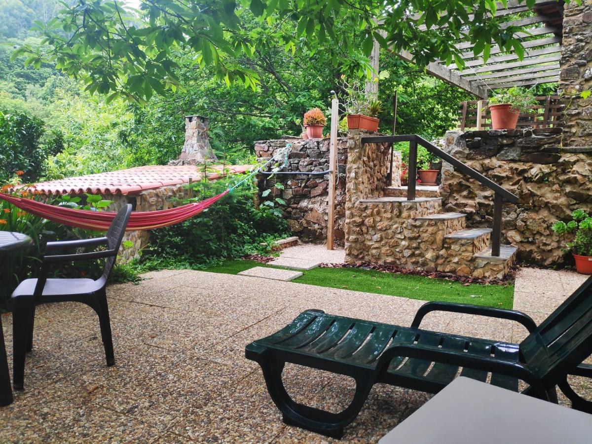 Casa Em Xisto Na Serra Da Lousa, Gondramaz Bagian luar foto