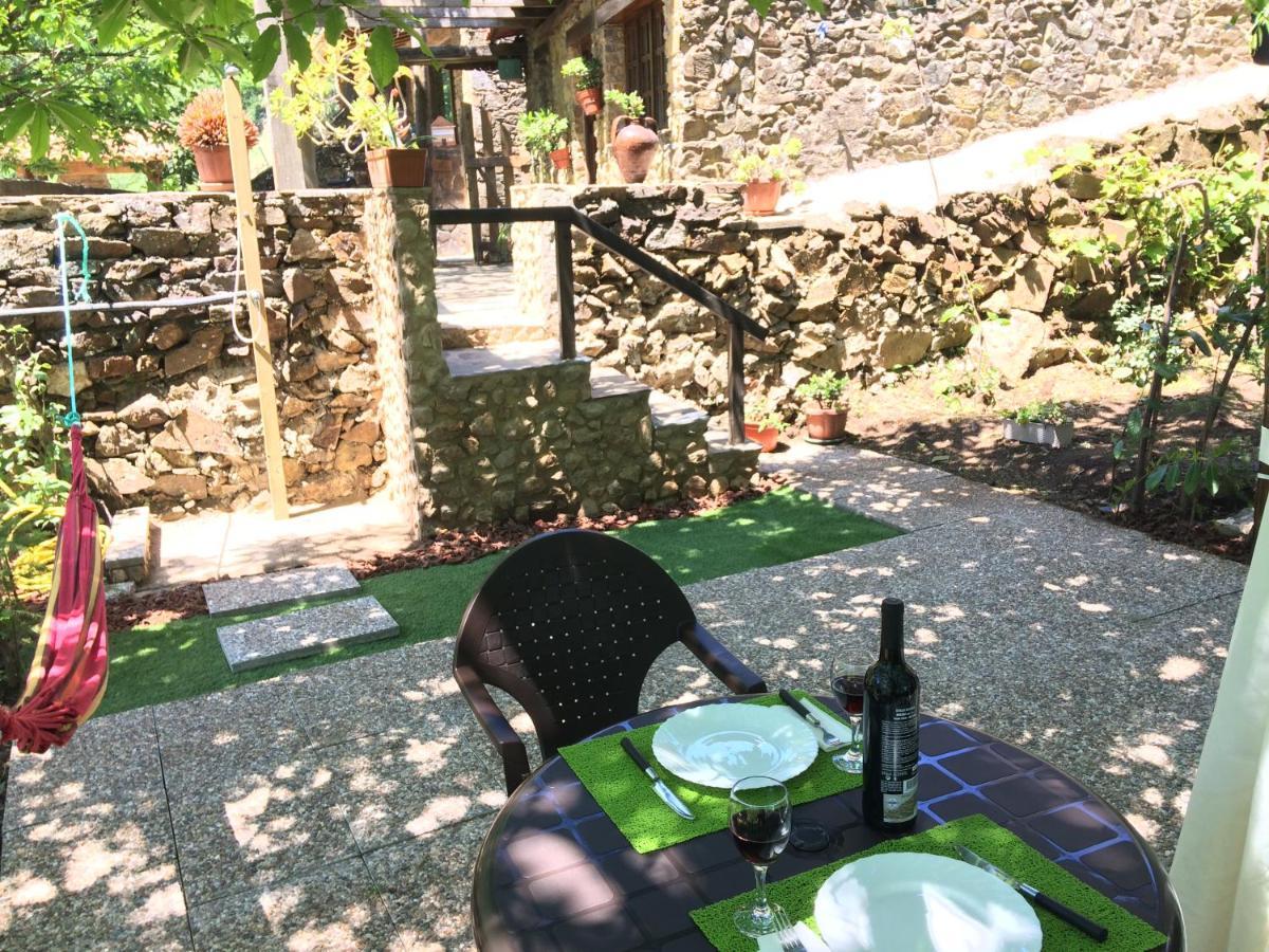 Casa Em Xisto Na Serra Da Lousa, Gondramaz Bagian luar foto