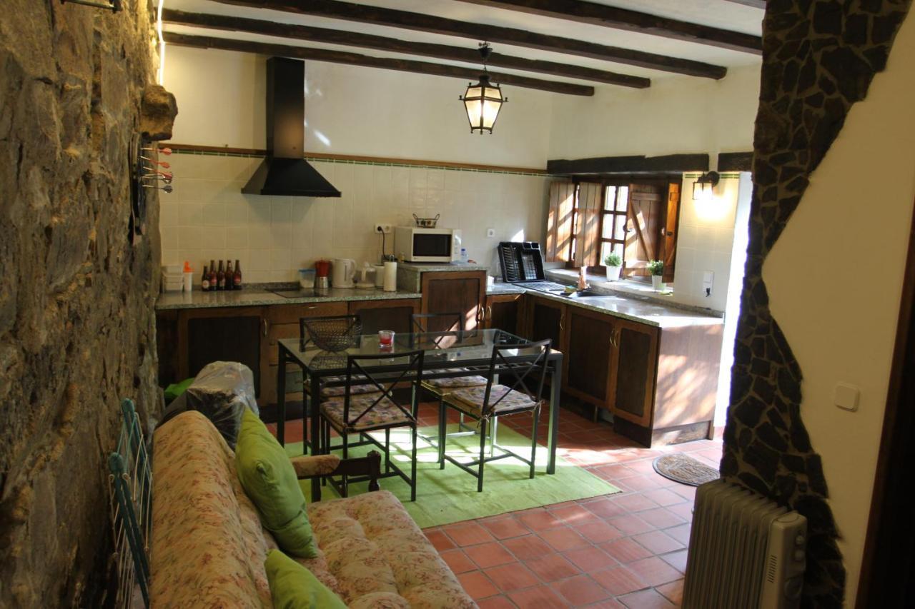 Casa Em Xisto Na Serra Da Lousa, Gondramaz Bagian luar foto